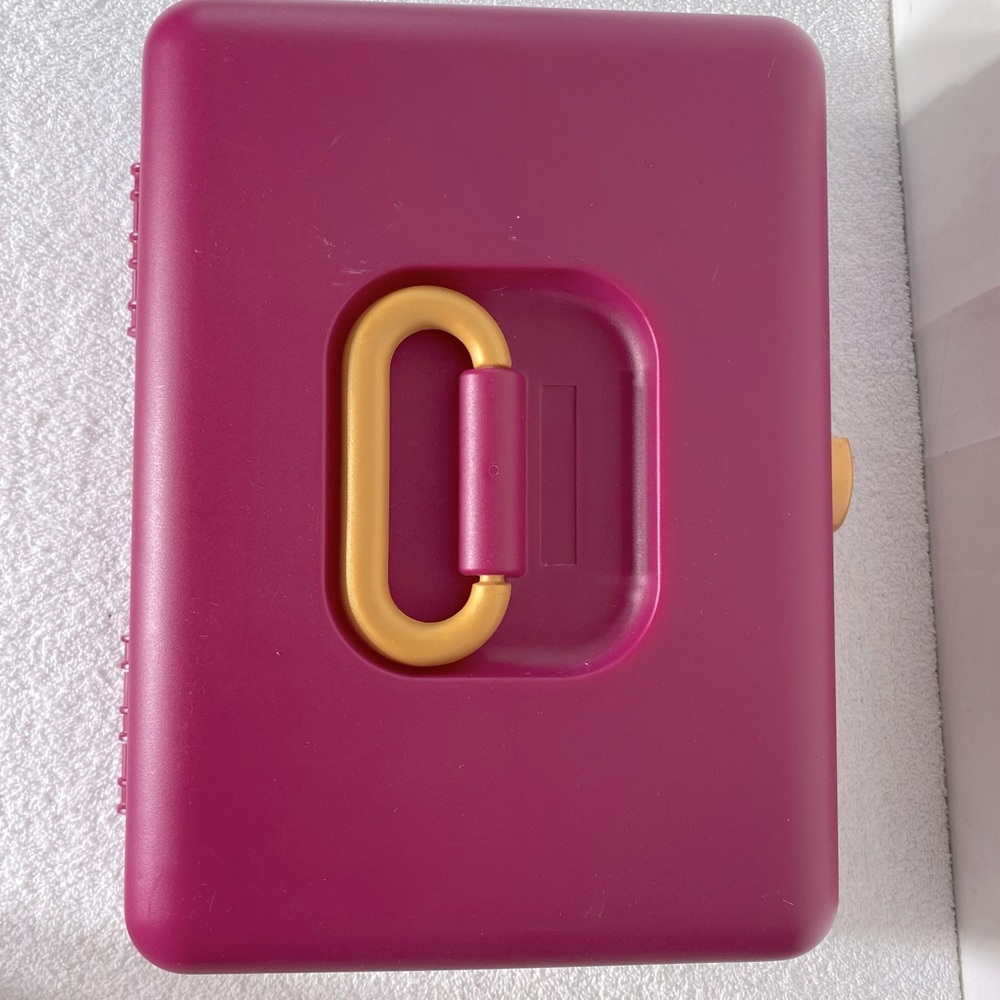 Vintage Caboodles Pink Plastic Makeup Storage Tackle Box - Picture 15 of 16